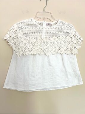 Flower Women’s White Floral Lace Crochet Cotton Top